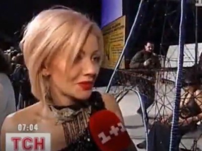 «Самая высокая прическа в мире!» - сюжет телеканала «1+1» (2011г.)